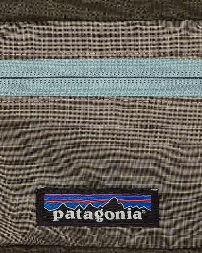 Patagonia Ultralight Black Hole Mini Hip Pack Pine Needle Green Bags and Backpacks Waistbags 49447 PNGR