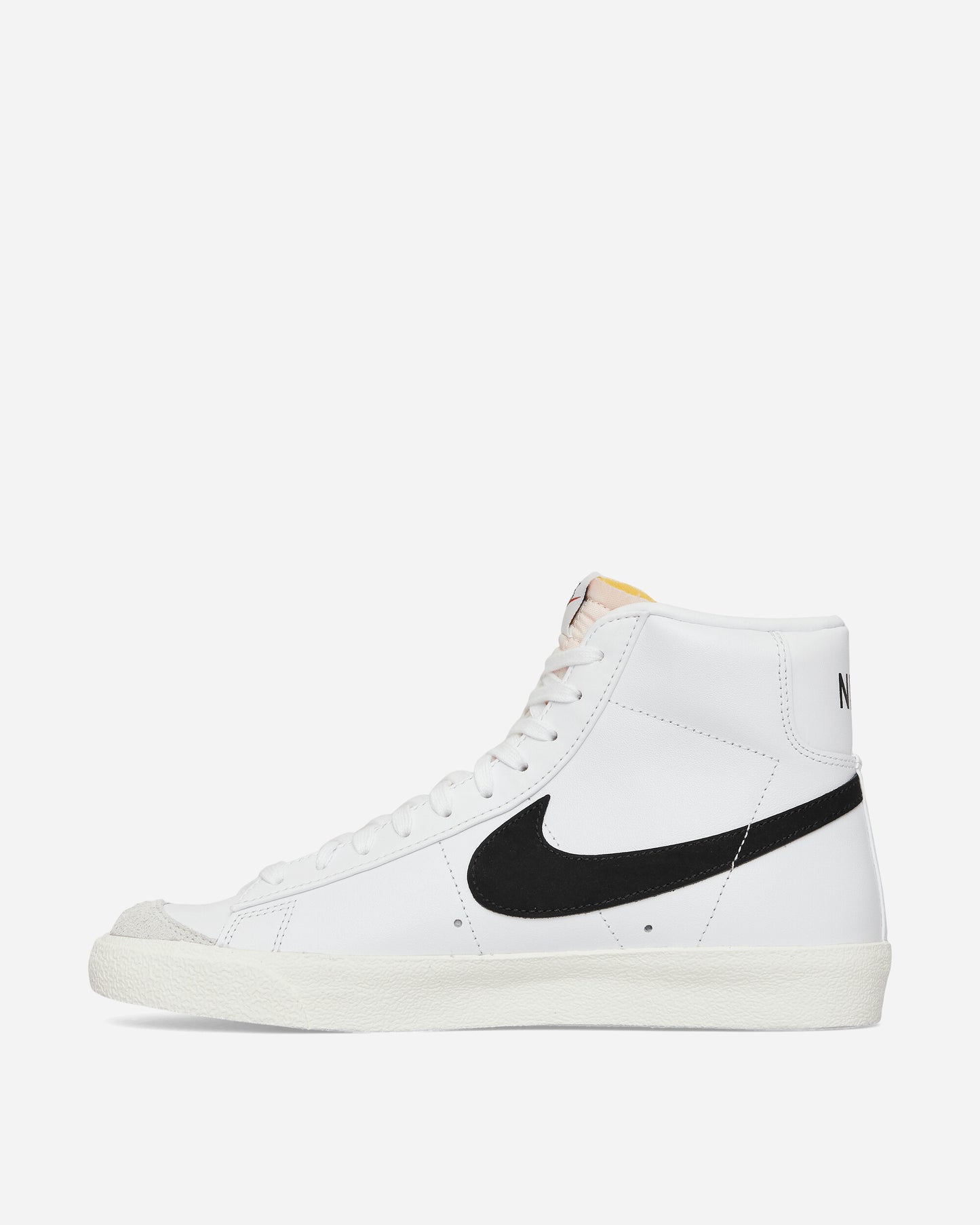Nike Wmns Blazer Mid '77 White/Black/Sail Sneakers Mid CZ1055-100
